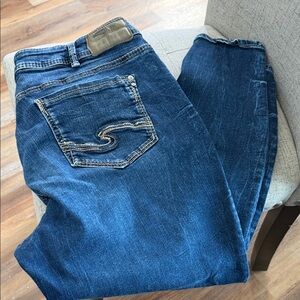 Silver Jeans Suki Skinny Crop